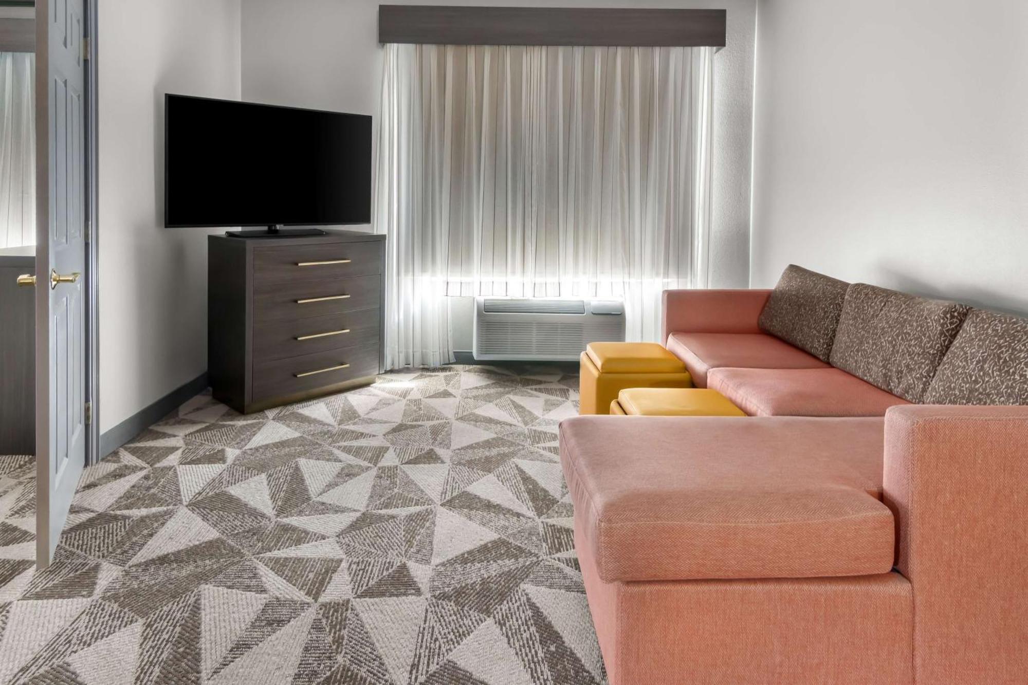Big Country Hotel & Suites, Surestay Collection By BW Abilene Esterno foto
