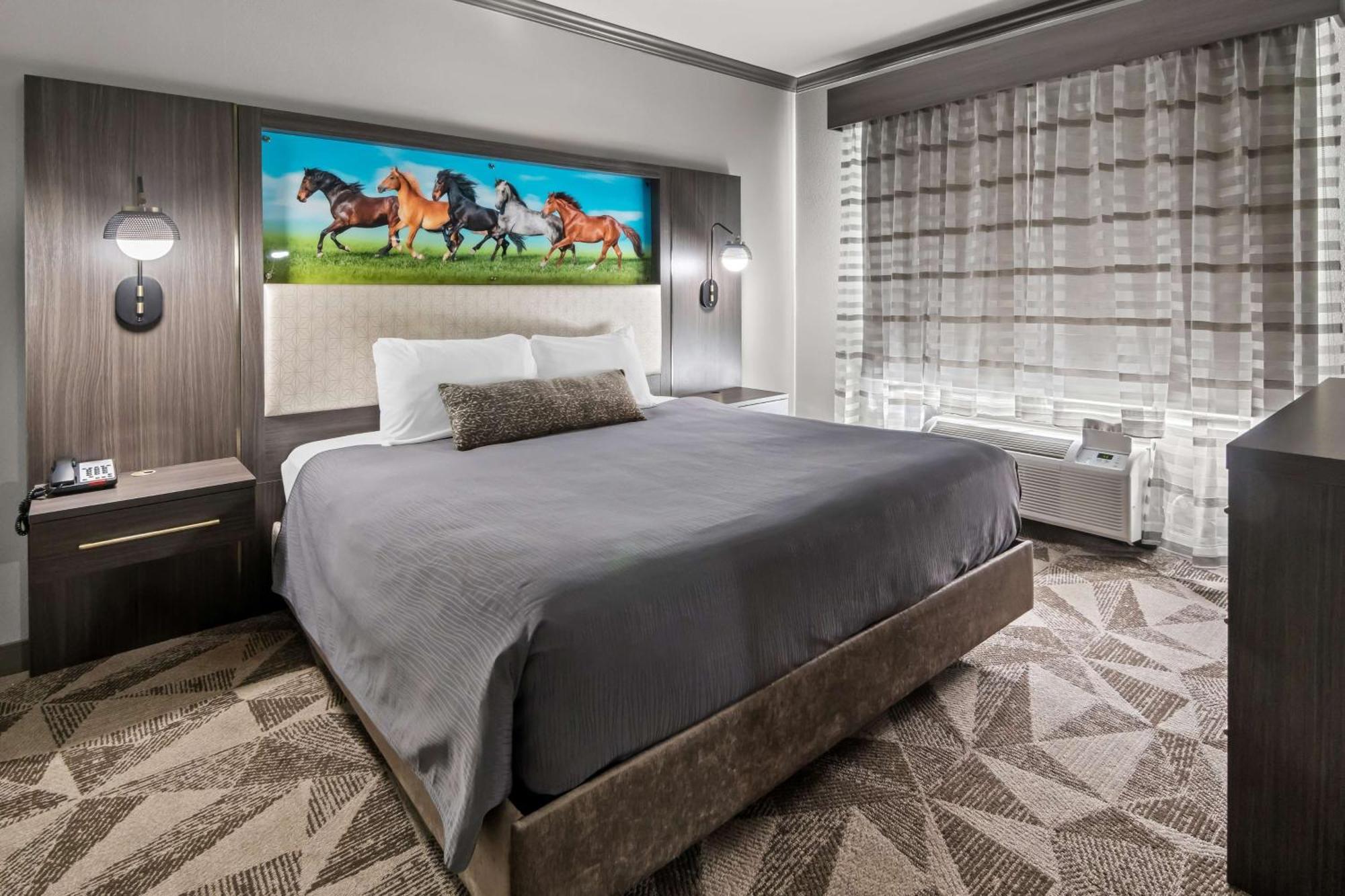 Big Country Hotel & Suites, Surestay Collection By BW Abilene Esterno foto