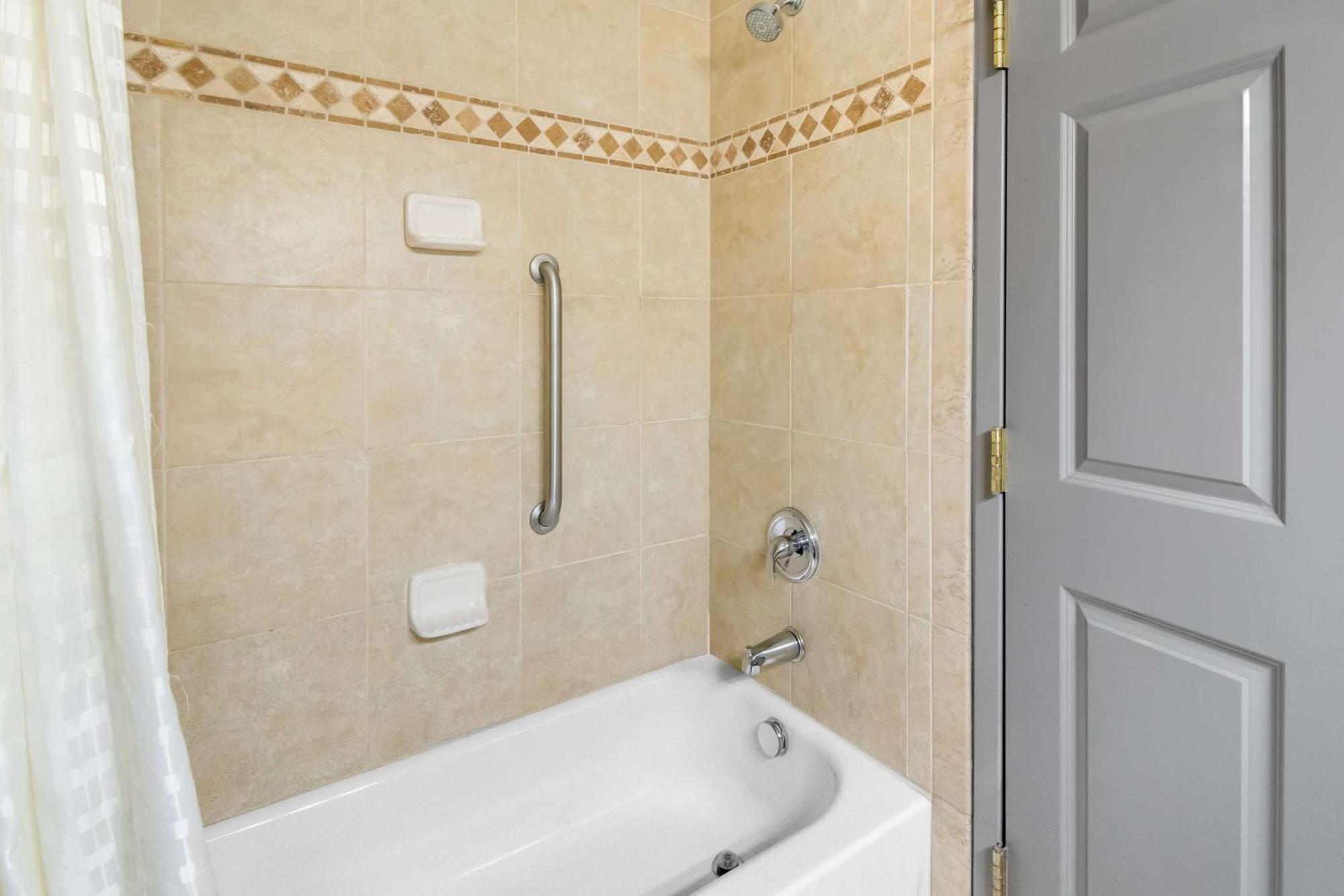 Big Country Hotel & Suites, Surestay Collection By BW Abilene Esterno foto