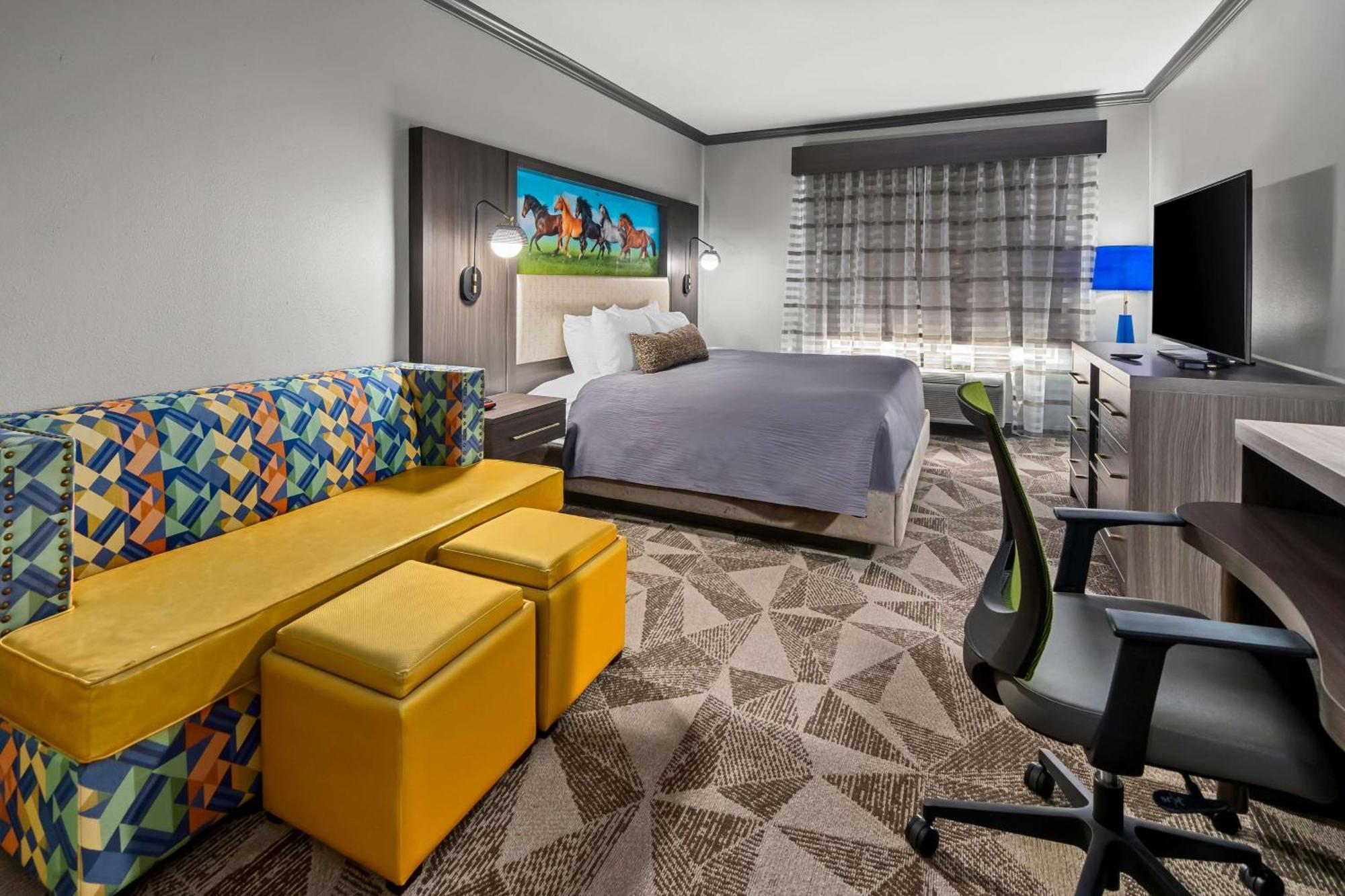 Big Country Hotel & Suites, Surestay Collection By BW Abilene Esterno foto
