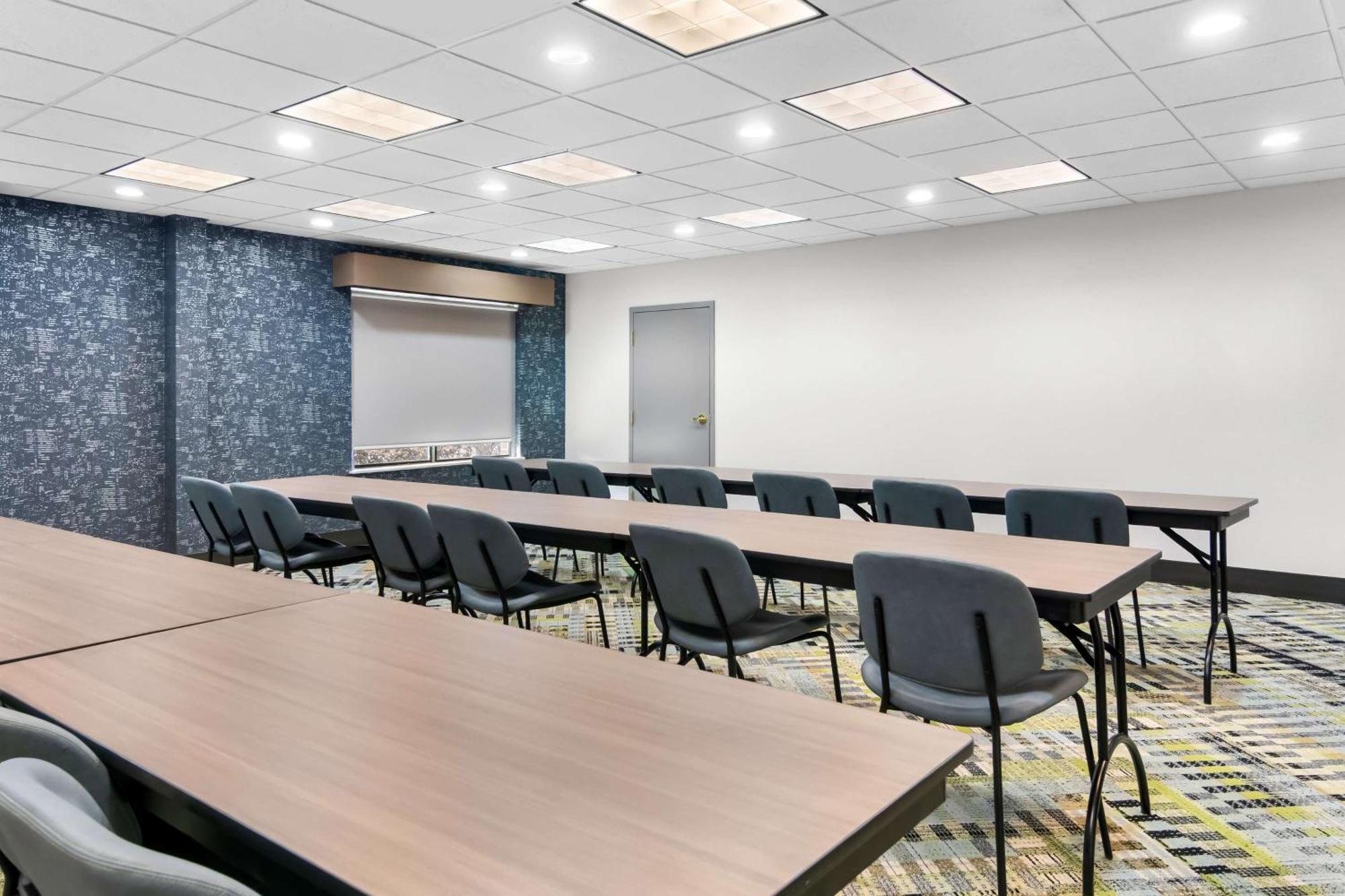 Big Country Hotel & Suites, Surestay Collection By BW Abilene Esterno foto